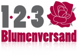 123Blumenversand: 20 oder 30 bunte Fairtrade Rosen im Bund mit Vase ab 21,99€!