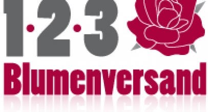 123Blumenversand: 20 oder 30 bunte Fairtrade Rosen im Bund mit Vase ab 21,99€!