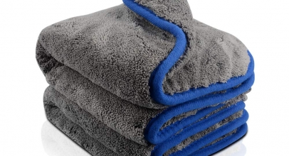 2x Mikrofasertücher „YIKANWEN“ zur professionellen Autopflege 42x42cm für 11,87€