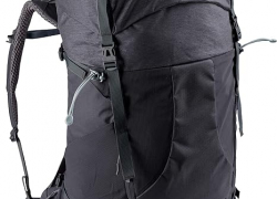 VAUDE Damen & Herren Wanderrucksack Brenta 44+6l, wasserabweisender Rucksack, komfortabler Trekkingrucksack mit integrierter Regenhülle, praktische Fächeraufteilung mit 34% Rabatt inkl. Versand!
