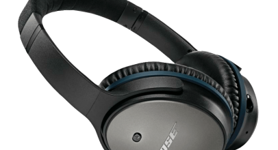 BOSE QuietComfort 25, Over-ear Kopfhörer in Schwarz/Blau für 119€