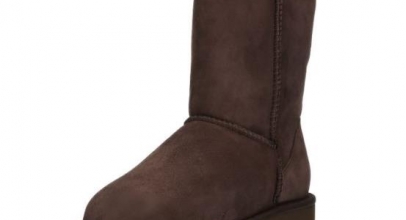 UGG Australia Classic Boots Lammfell (dunkelbraun) für 64,24€
