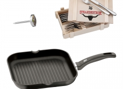 WMF 14-tlg. Steakbesteck in Holzkiste, Grillpfanne & Steakthermometer für 69,95€ inkl. Versand