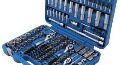 BGS 192-tlg. Steckschlüssel-Satz Sechskant 1/4″ 3/8″ 1/2″ Knarrenkasten Ratsche für 79,11€ inkl. Versand!