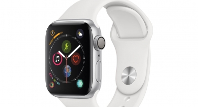 Apple Watch Series 4, 40 mm, Aluminiumgehäuse silber, Sportarmband weiß für 379,90€ inkl. Versand