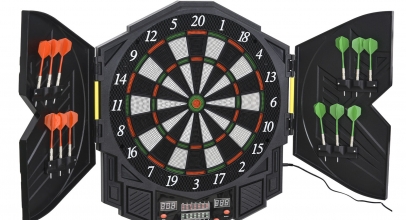 Elektronische Dartscheibe Dartboard mit Tür 4 LED + 216 Spiele + 12 Pfeile für 59,92€ inkl. Versand!