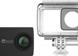 YI 4K Actionkamera (WLAN ,12MP, IPX8, Wasserdichte Schutzhülle) in Silber für 95€