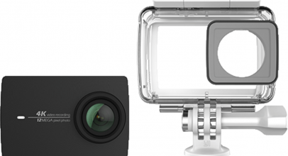 YI 4K Actionkamera (WLAN ,12MP, IPX8, Wasserdichte Schutzhülle) in Silber für 95€