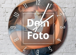 Wanduhr 26 cm mit Foto personalisiert – Acrylglas für 28,95€ inkl. Versand!