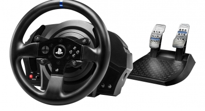 Thrustmaster T300RS Racing Wheel PS4 Pedal-Set Rennlenker Lenkrad PC für 259,90€ inkl. Versand!