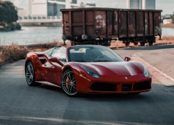 Ferrari 488 Spider Cabriolet selbst fahren mieten Geschenk Gutschein für 99,99€ inkl. Versand!