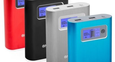 NINETEC PowerDrive 2-in-1 Flash Speicher 32GB + 13.400mAh PowerBank Akku Ladegerät für 17,77€ inkl. Versand
