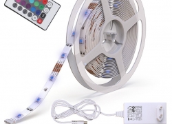 5m LED RGB Stripe Licht-Leiste (5050, 150 LEDs, SMD, Selbstklebend + Netzteil & Fernbedienung) + Farbwechsel für 14,95€