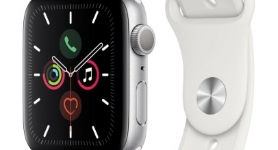 Apple Watch Series 5 (44mm) 32GB GPS Sportarmband silber/weiß für 367,91€ inkl. Versand!