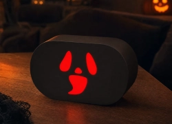 Halloween Spooky Soundbox mit Bewegungsmelder, 10 Sounds & roten LEDs – mit Akku für 9,99€ inkl. Versand!
