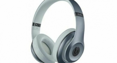 Apple Beats Studio 2 Bluetooth Kopfhörer Headset Beats By Dre ANC Metallic Sky für 89,60€ inkl. Versand!