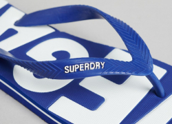 Superdry Herren Vegane Klassische Flip-Flops – Versch. Farben für je 10,15€ inkl. Versand!
